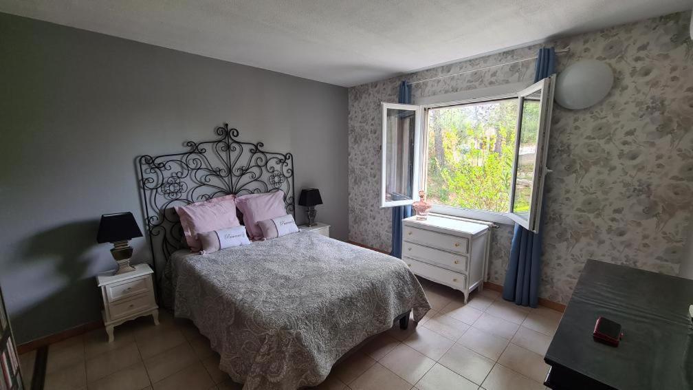 Gite Romantic Room Le Val Extérieur photo